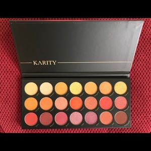 Karity Picante Eye Shadow Palette